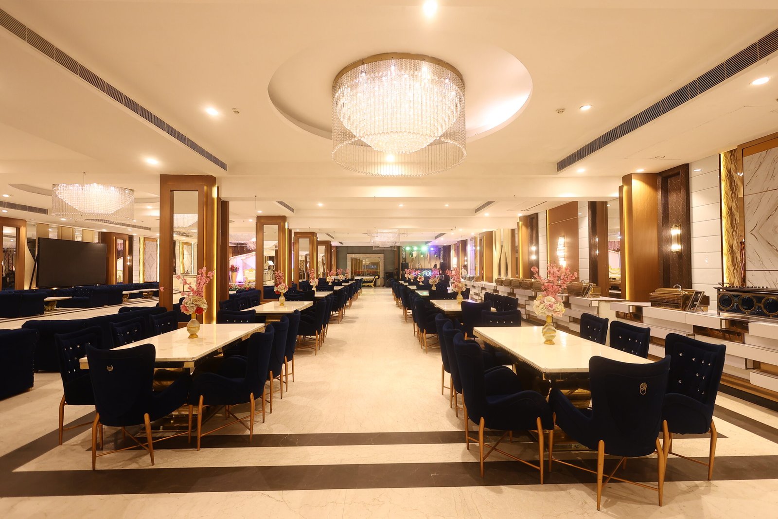 A Taste of India: The Banquet Halls in Peeragarhi