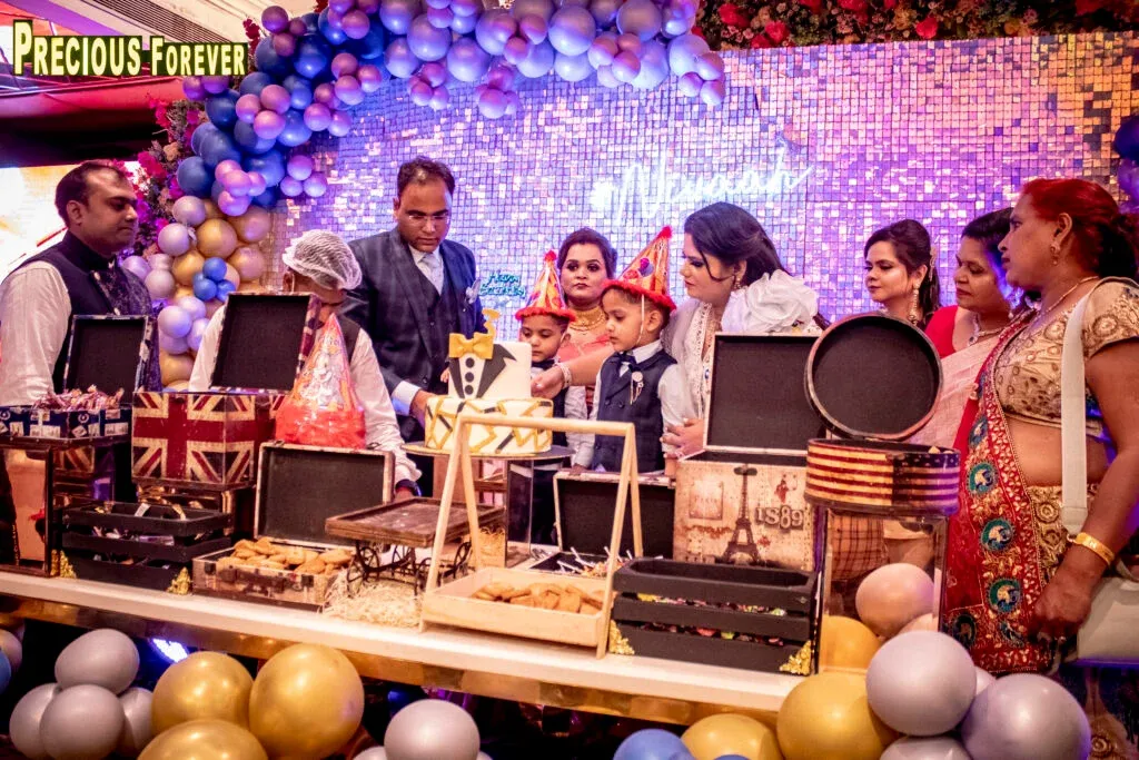 A Taste of India: The Banquet Halls in Peeragarhi